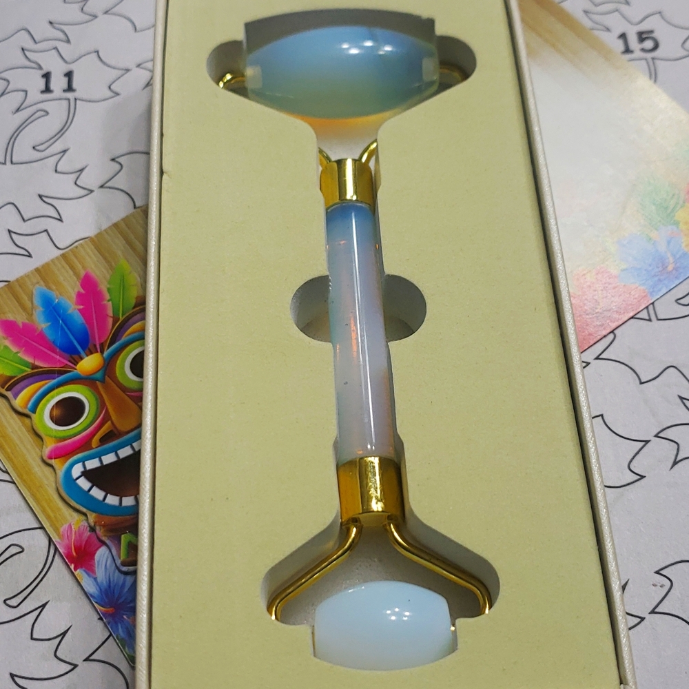 Ficial massager